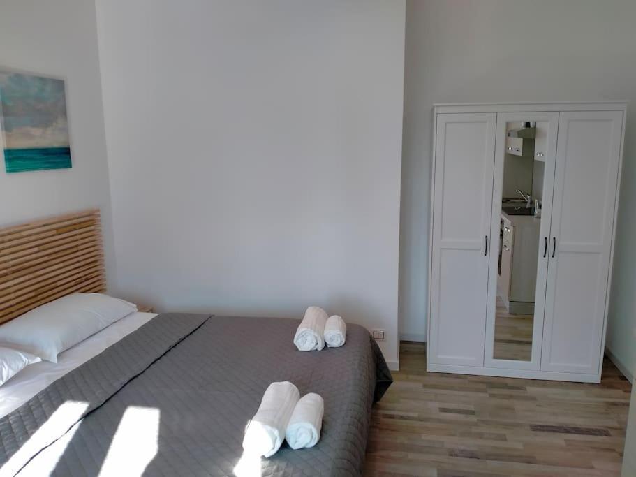Suite Room Malpensa B&B 卡尔达诺阿尔坎波 外观 照片